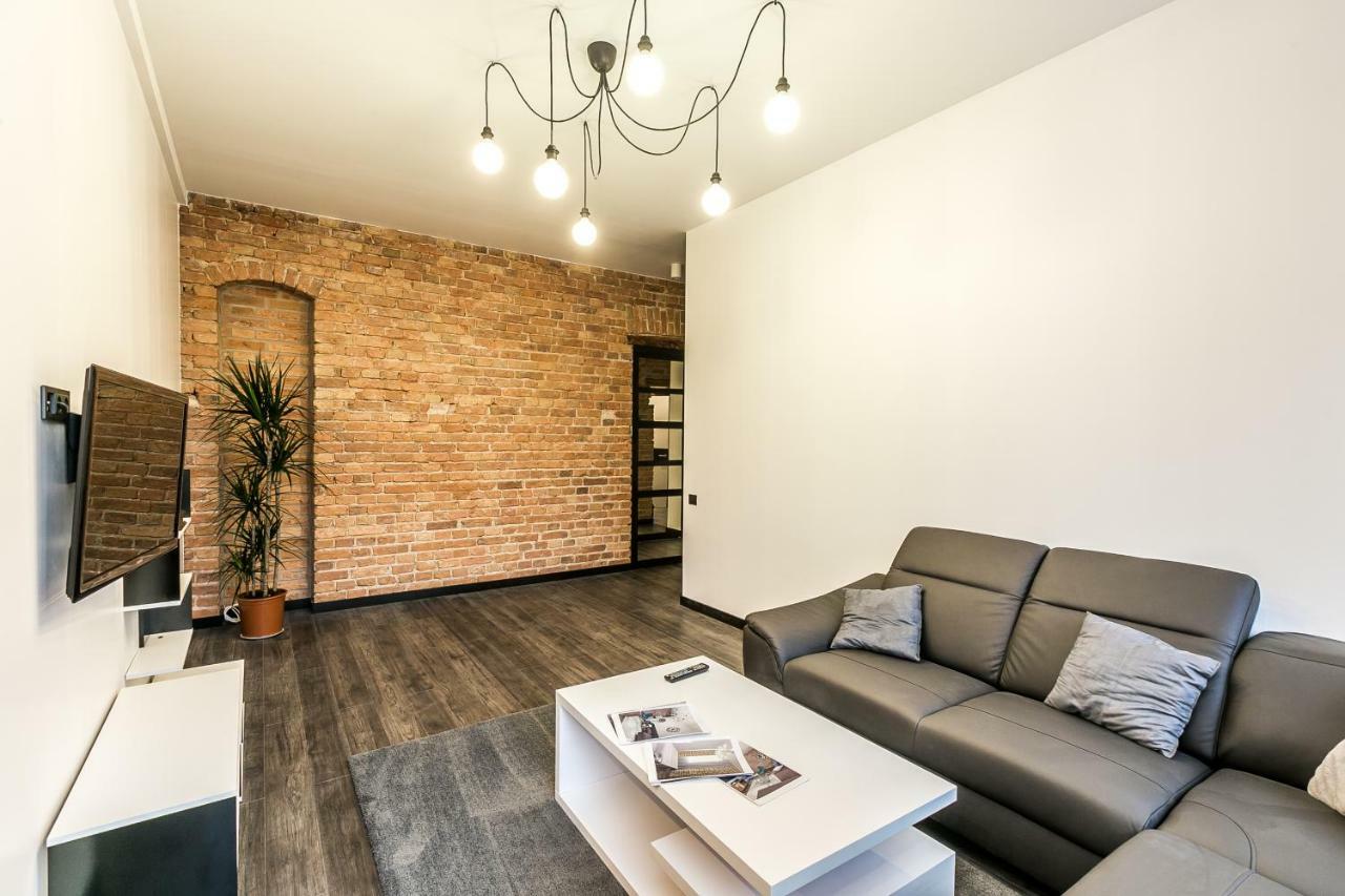 Merkela Design Apartment With Park View Riga Extérieur photo