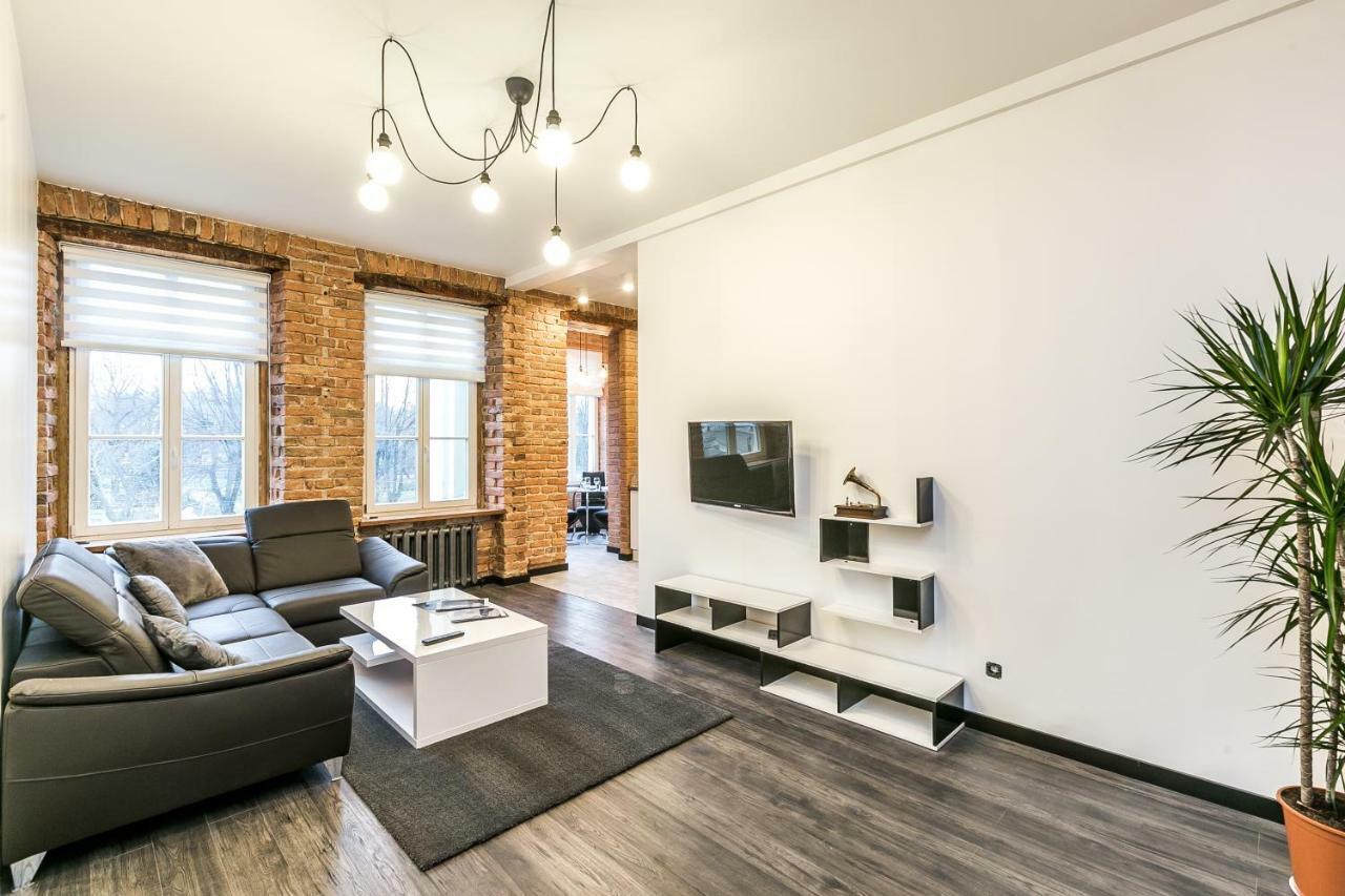 Merkela Design Apartment With Park View Riga Extérieur photo